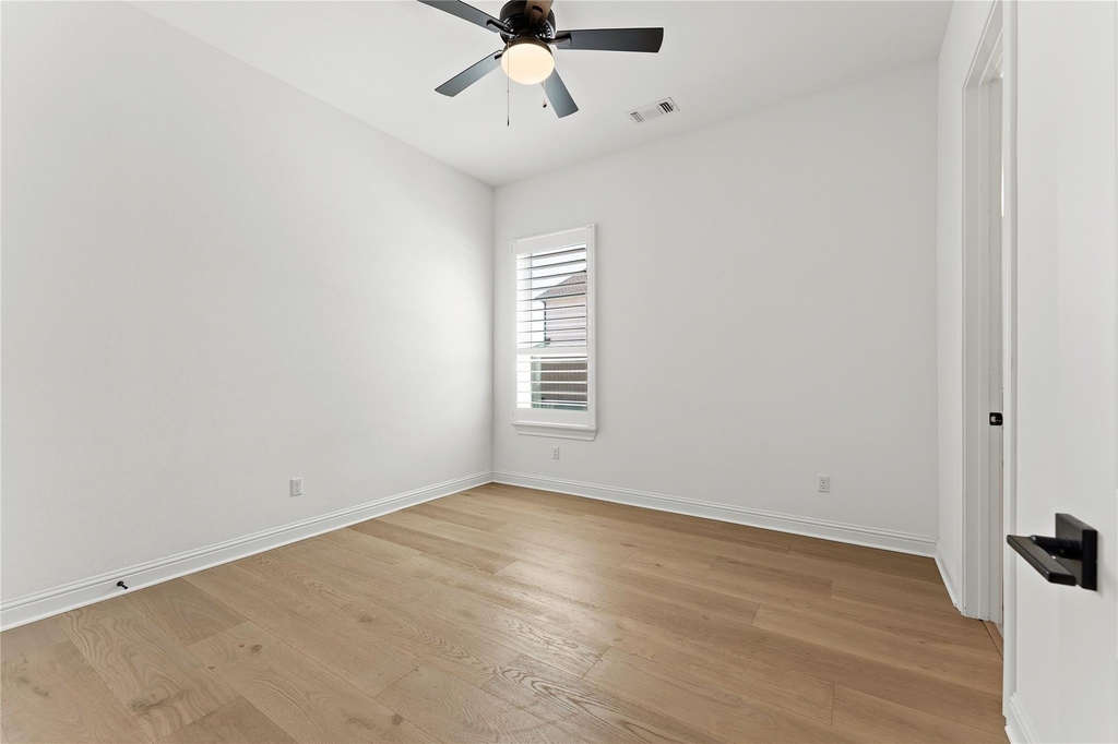 704 Prairie Clover Dr - Photo 24