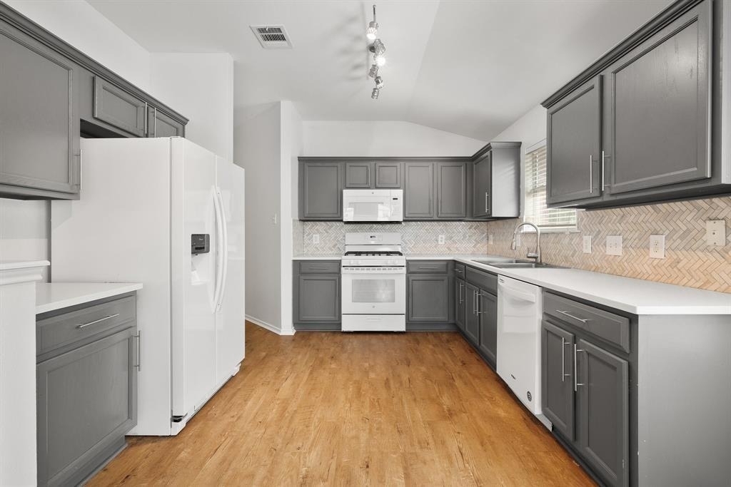 1416 Fort Lloyd Pl - Photo 6