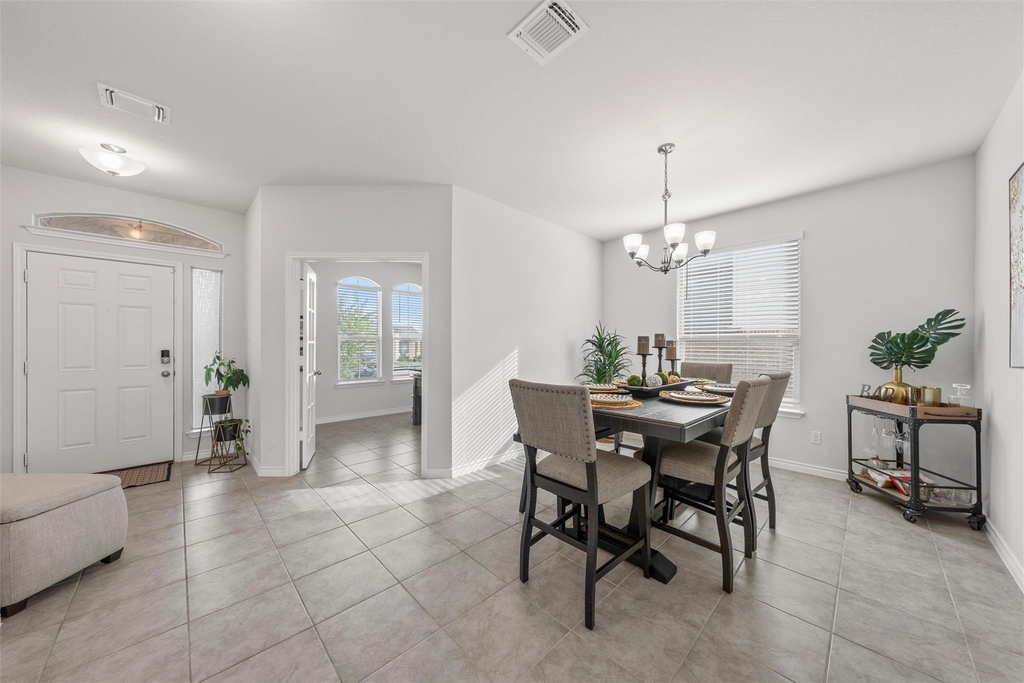 6113 Lavaca Dr - Photo 11