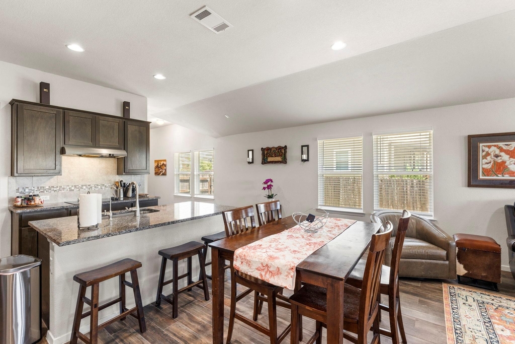 205 Four Star Dr - Photo 3
