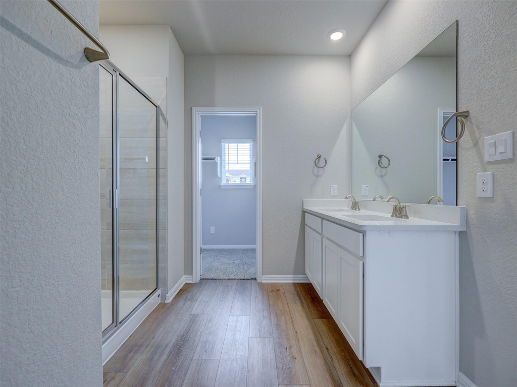10205 Mager Ln - Photo 16