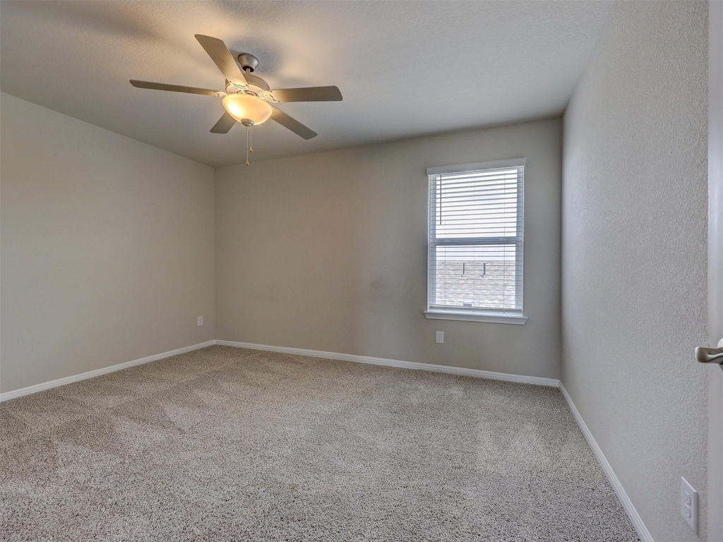 10205 Mager Ln - Photo 22