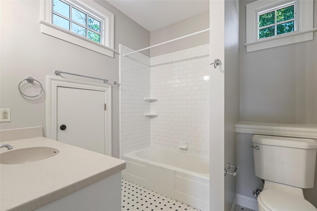3103 Glenview Ave - Photo 19