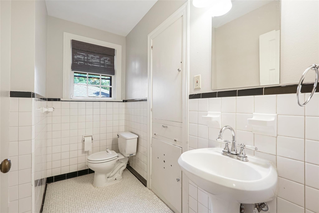 3103 Glenview Ave - Photo 13