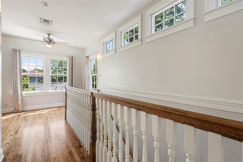 3103 Glenview Ave - Photo 18