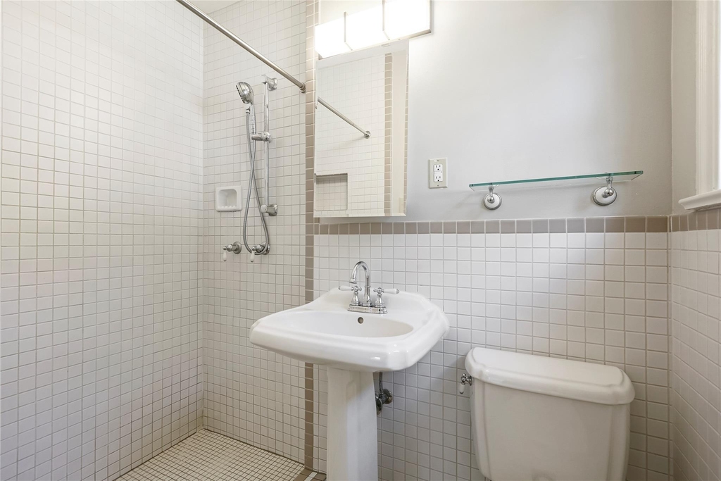 3103 Glenview Ave - Photo 10