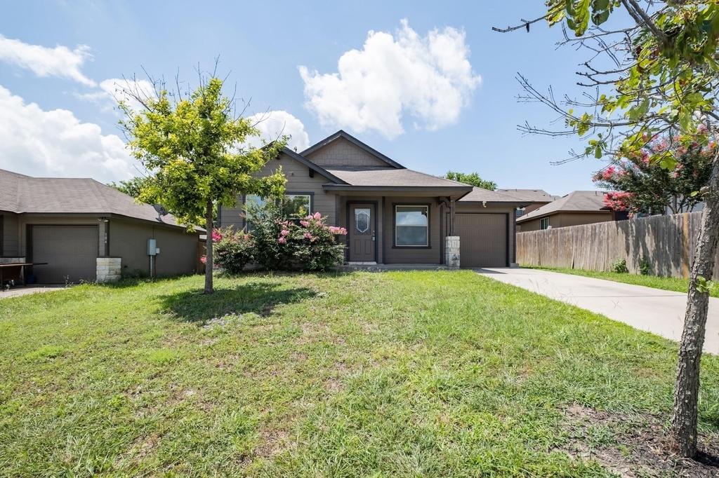 100 Azurite Dr - Photo 1