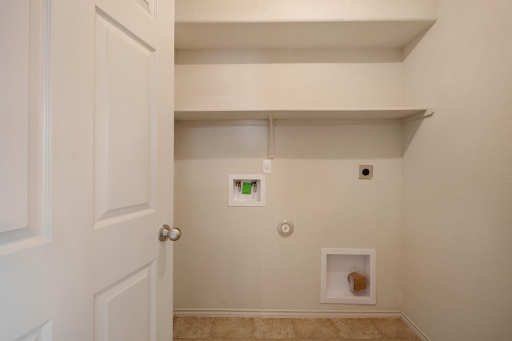 100 Azurite Dr - Photo 10