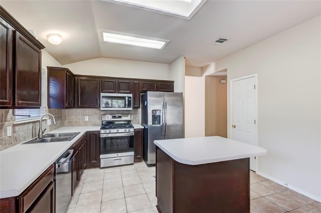 11308 Los Comancheros Rd - Photo 13