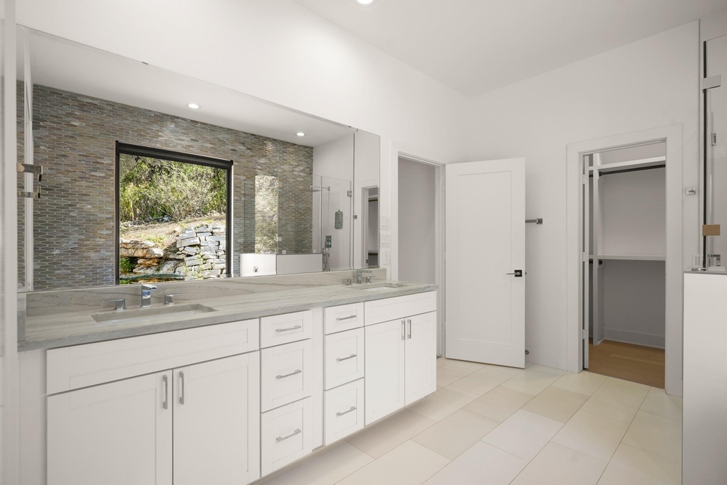 1703 Yaupon Valley Rd - Photo 10