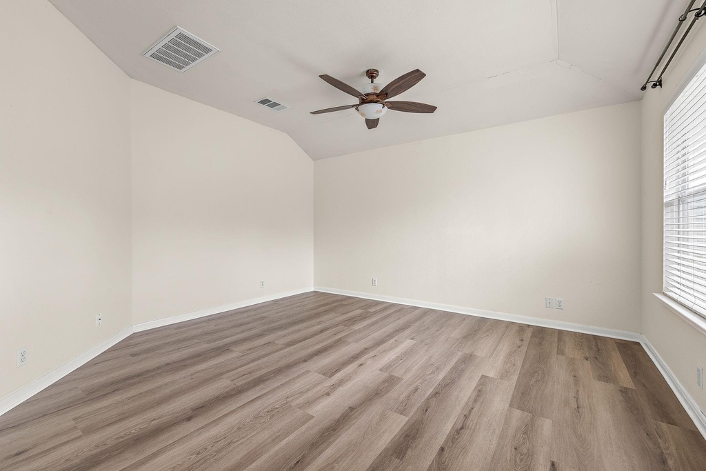 1104 Iron Horse - Photo 25