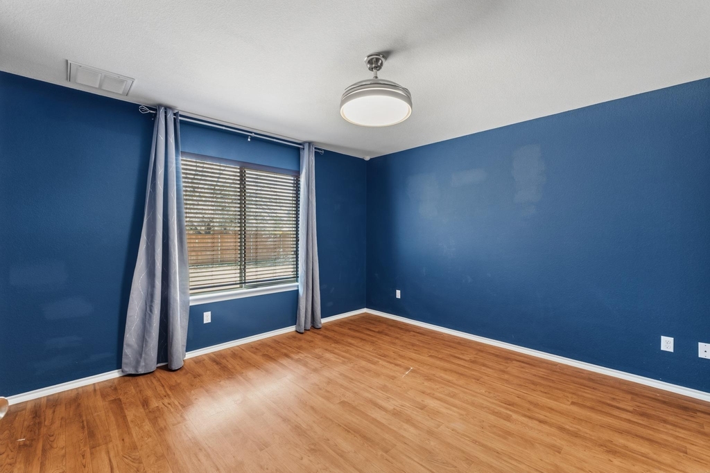 4400 Belfield Ln - Photo 12