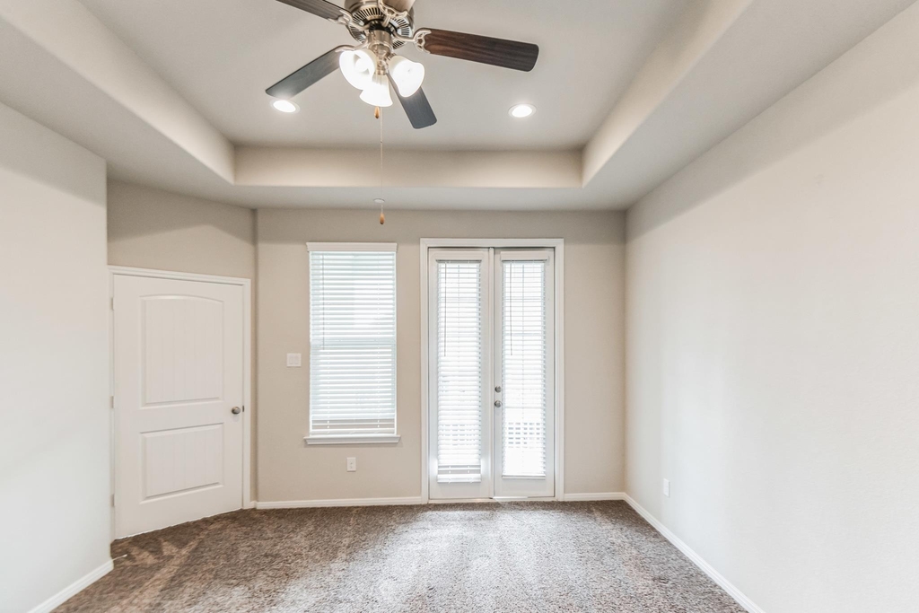 2716 Veranda Fls - Photo 19