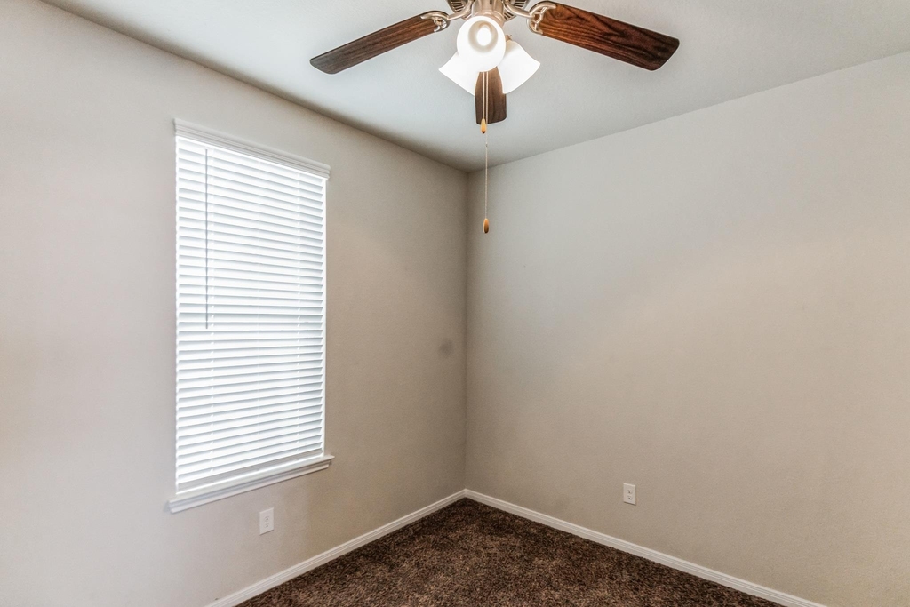 2716 Veranda Fls - Photo 10