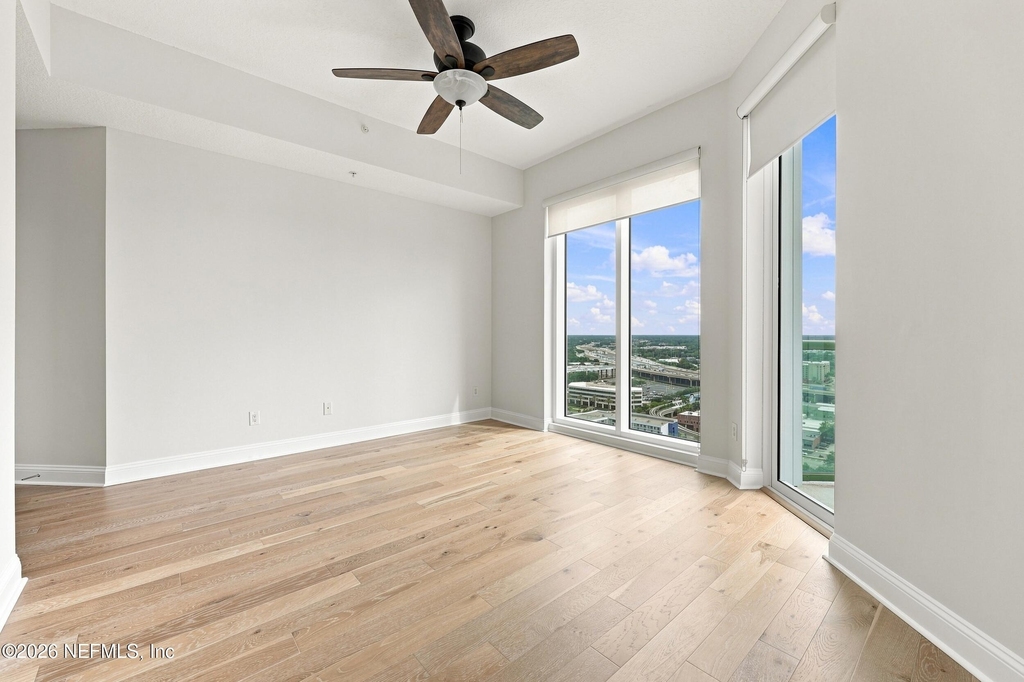1431 Riverplace Boulevard - Photo 16