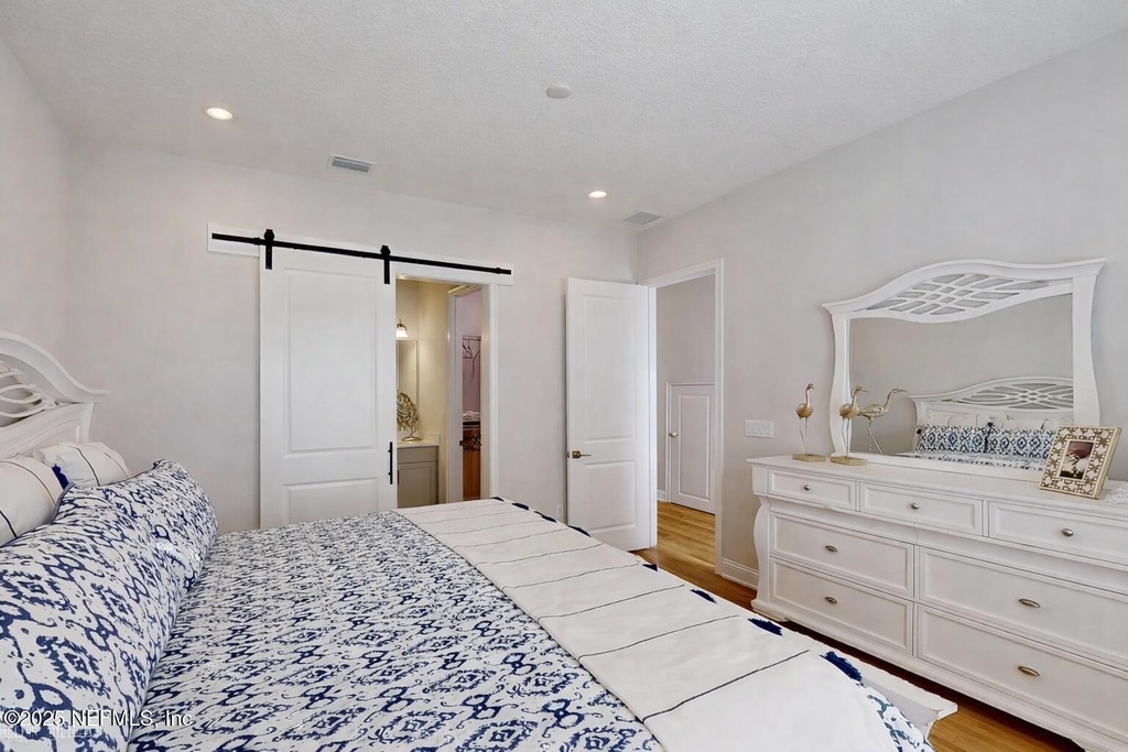 19 Spinney Lane - Photo 3