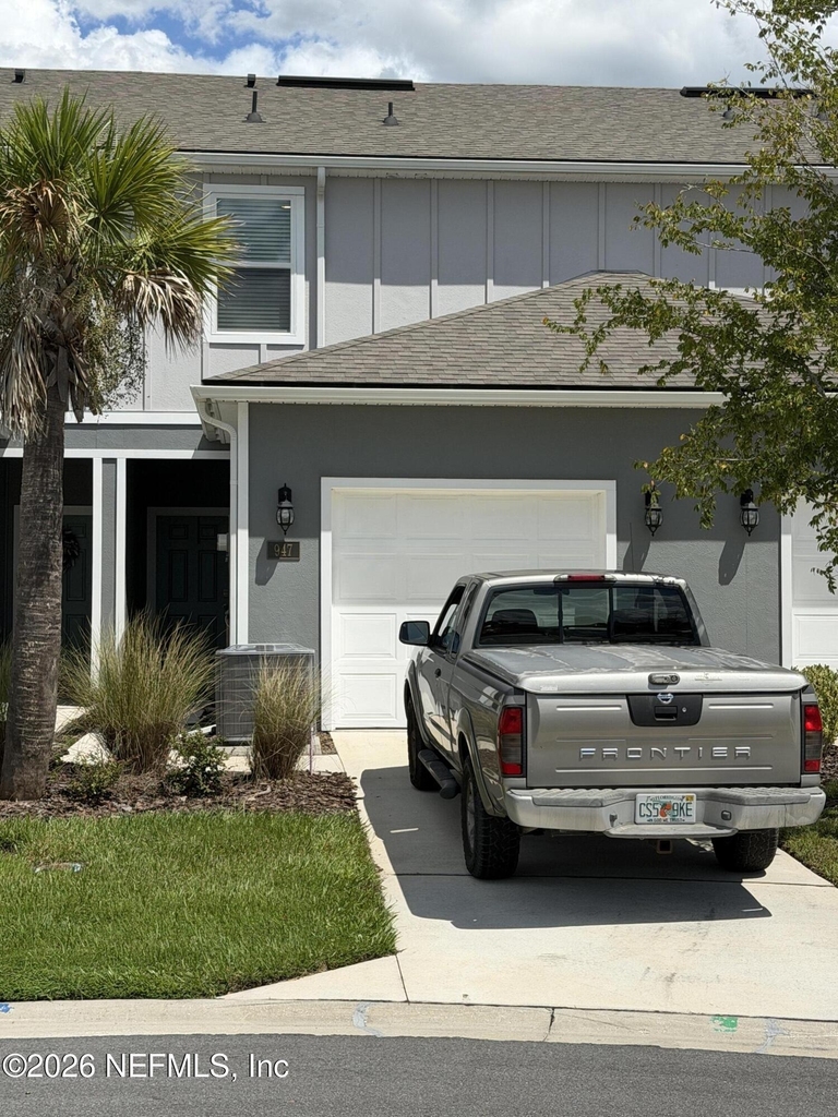 947 Rivertree Place - Photo 0