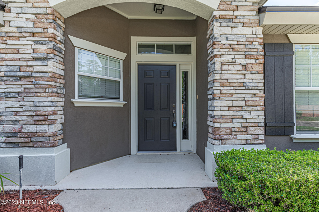 2141 Stone Creek Drive - Photo 3