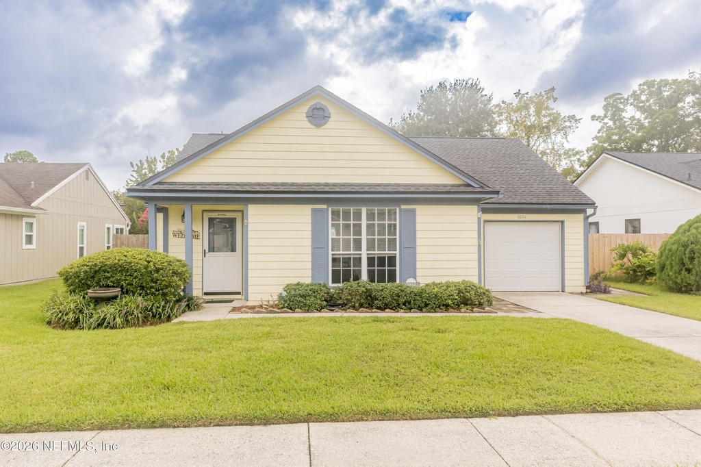 3844 English Colony Drive N - Photo 0