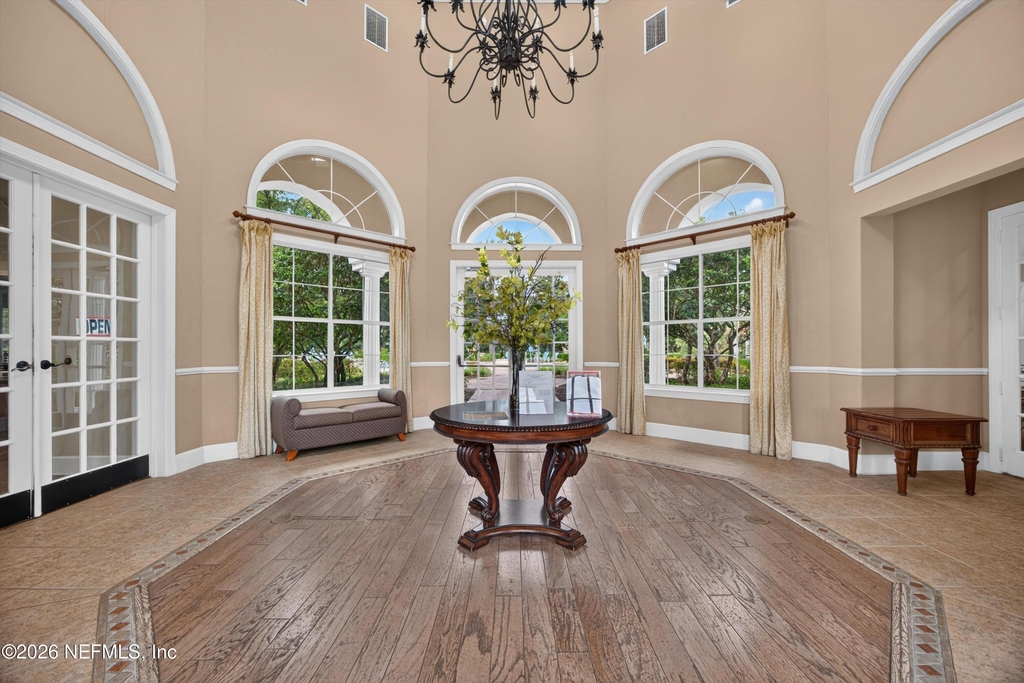 10075 Gate Parkway N - Photo 33