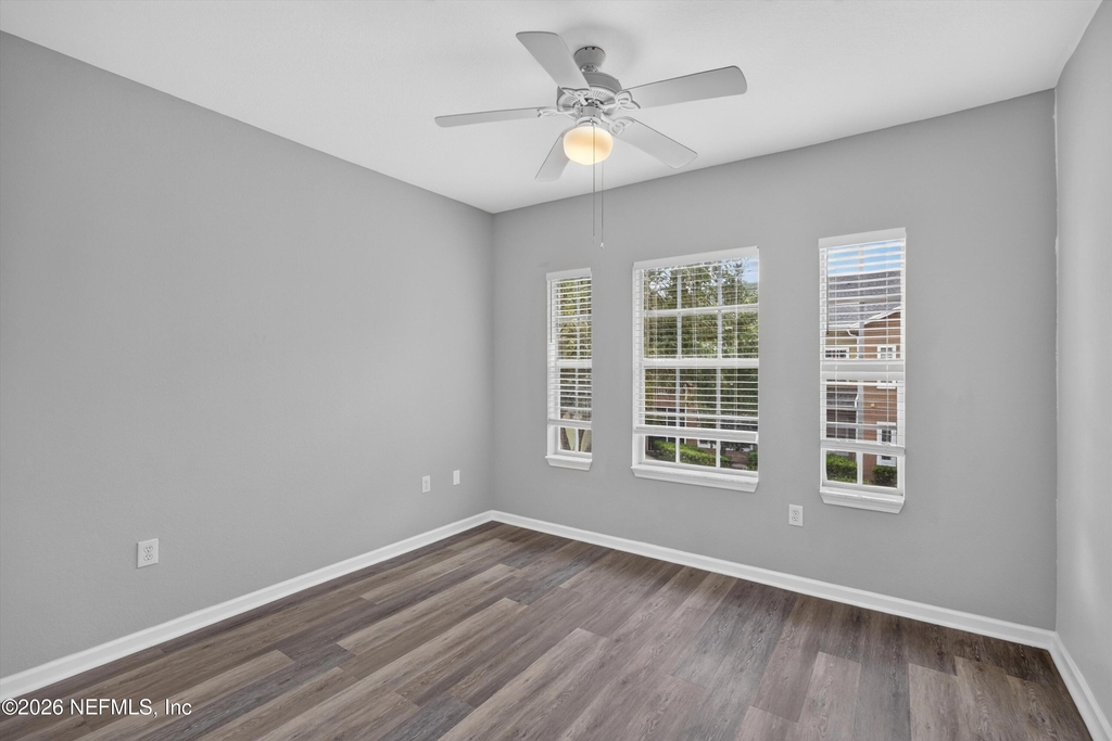 10075 Gate Parkway N - Photo 21