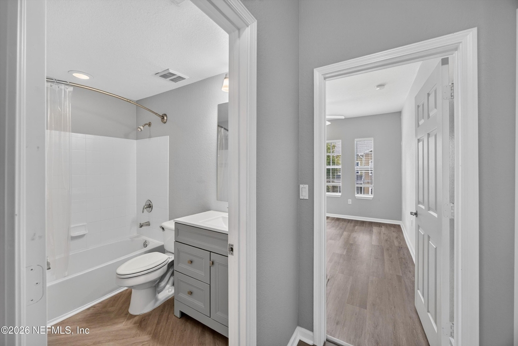 10075 Gate Parkway N - Photo 24