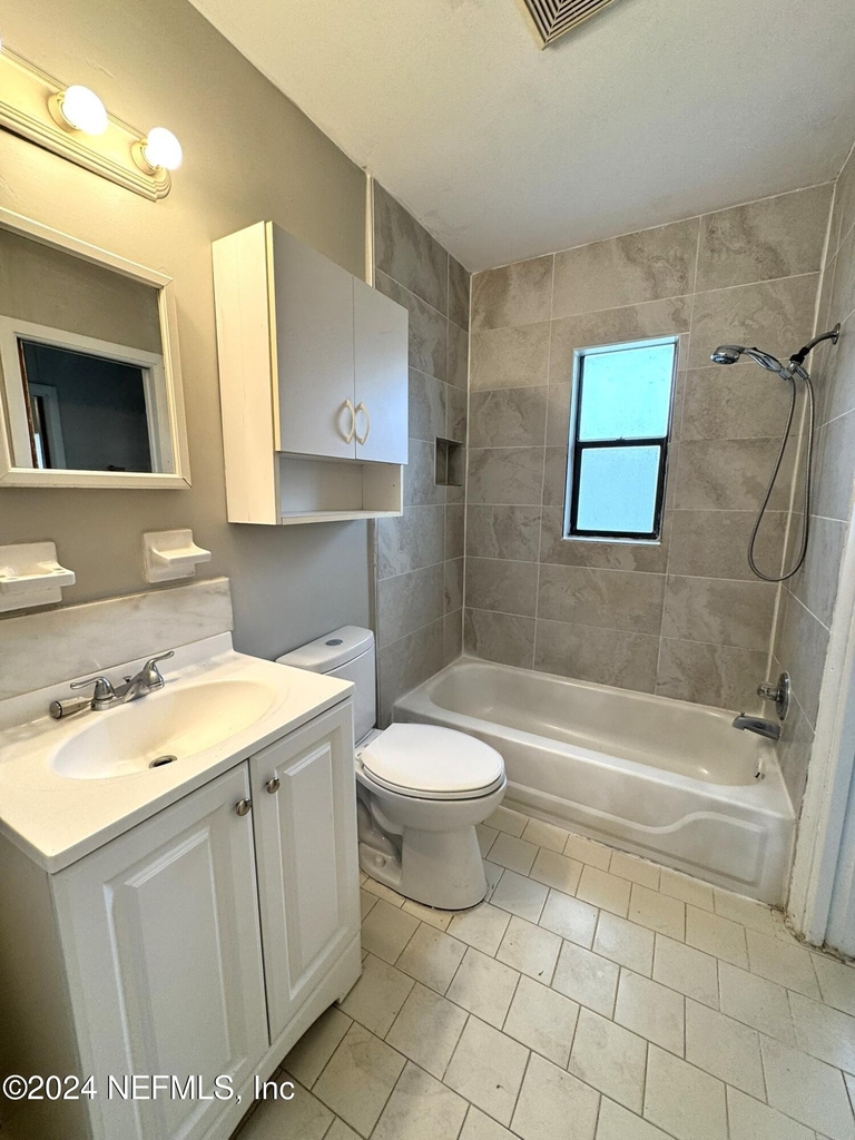 447 Brighton Avenue - Photo 10