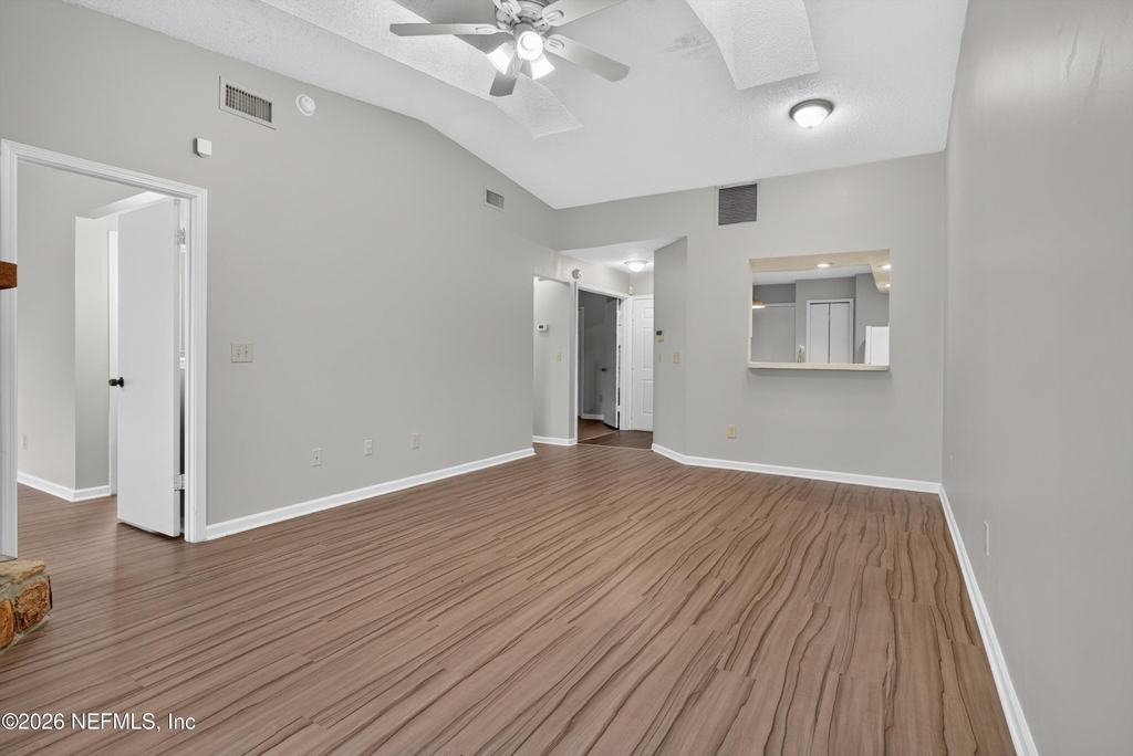 8010 International Village Drive - Photo 8