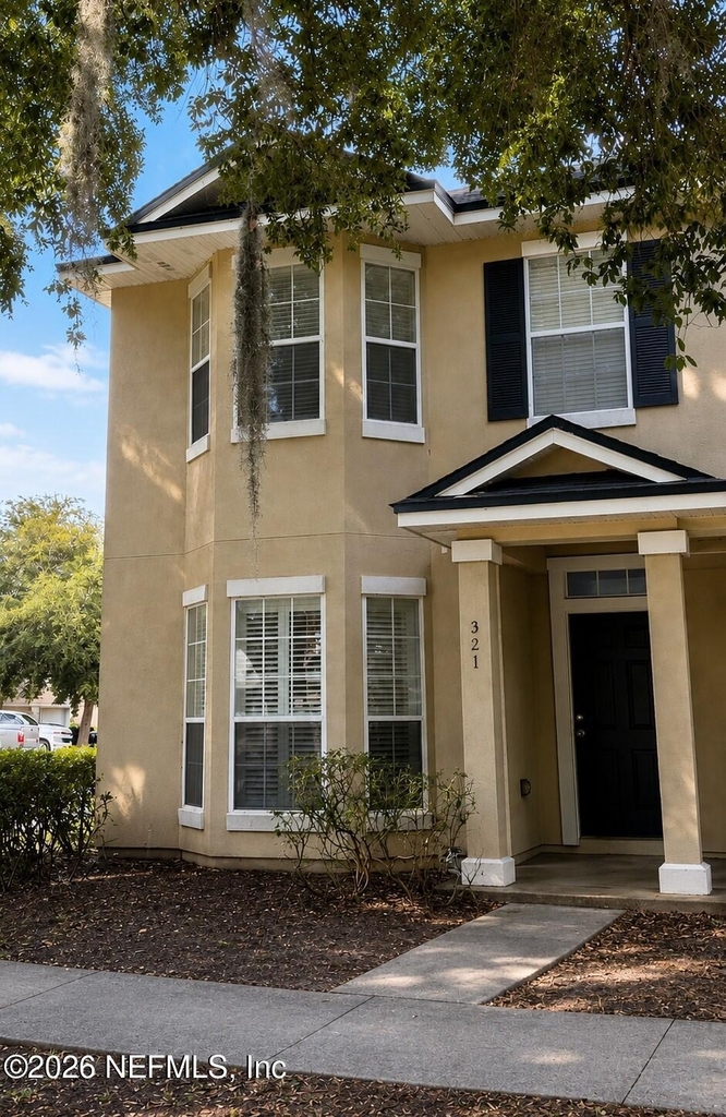 321 Pecan Grove Drive - Photo 0