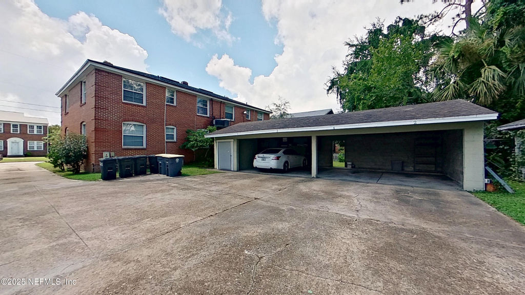 1245 Belmont Terrace - Photo 13