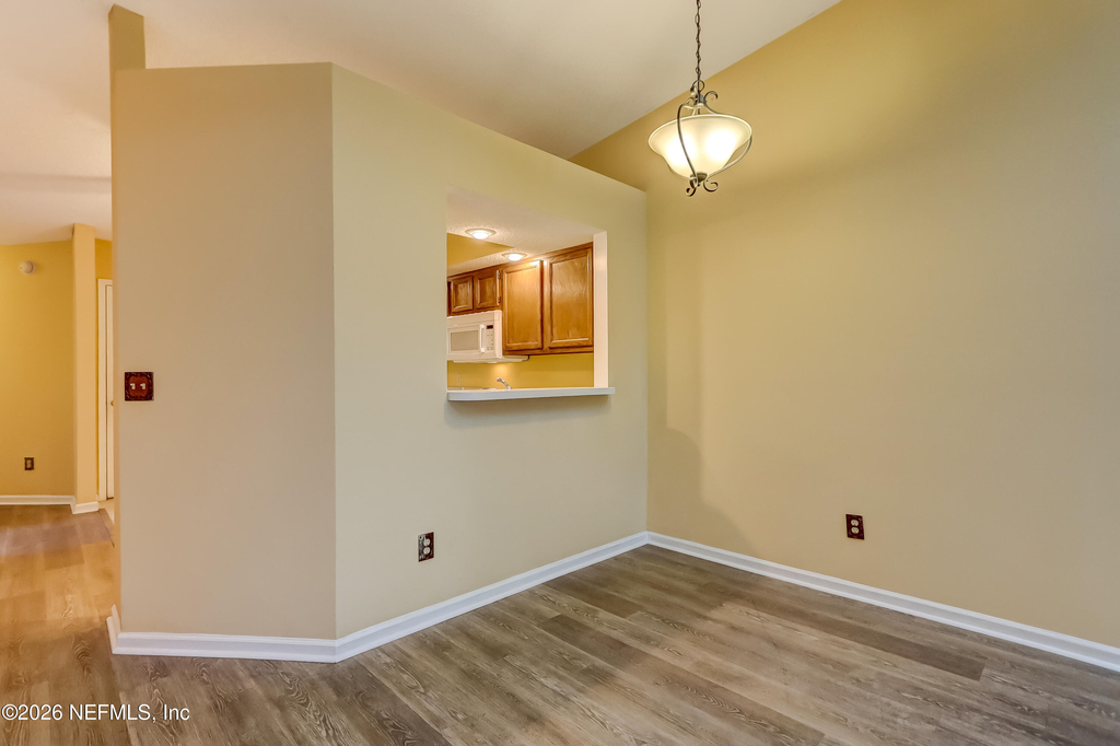 3476 Raymur Villa Drive - Photo 11