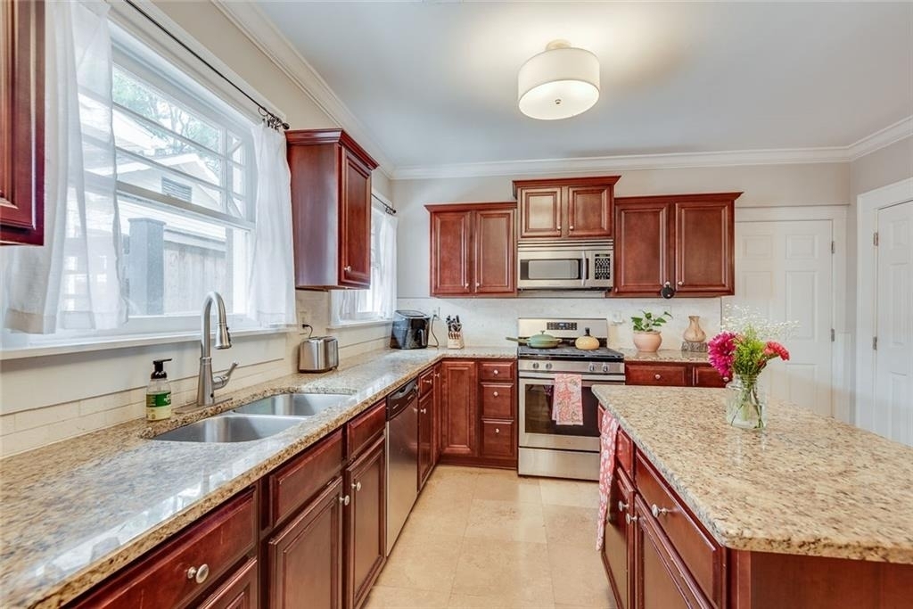 2104 Delano Drive Ne - Photo 24