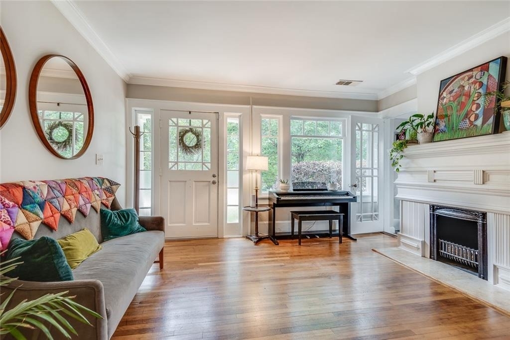 2104 Delano Drive Ne - Photo 15