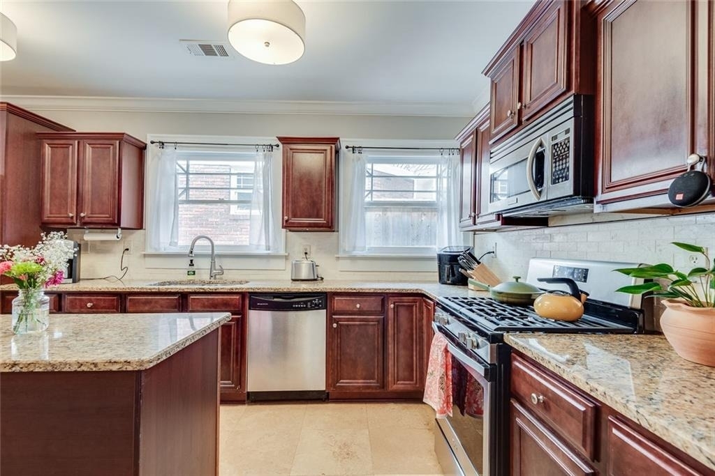 2104 Delano Drive Ne - Photo 22