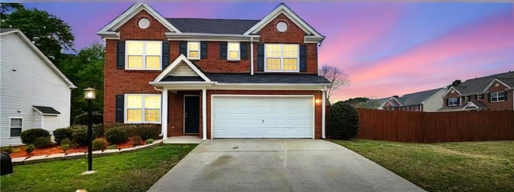 1133 Hawthorn Lane - Photo 1