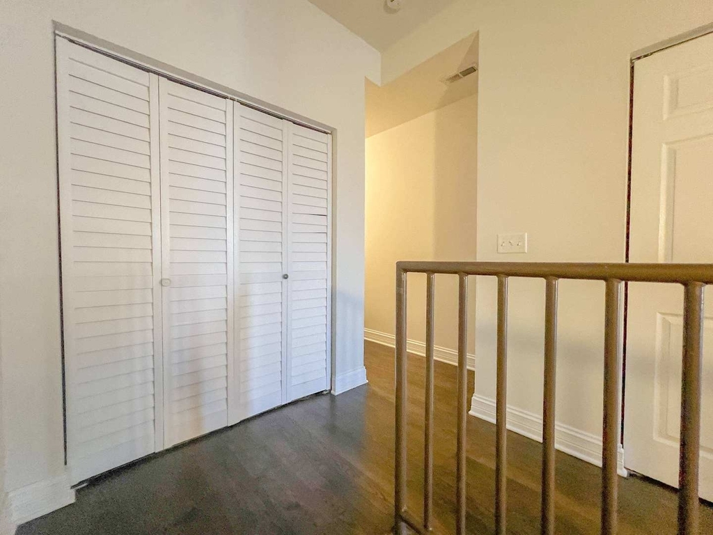 939 W Armitage Avenue - Photo 25
