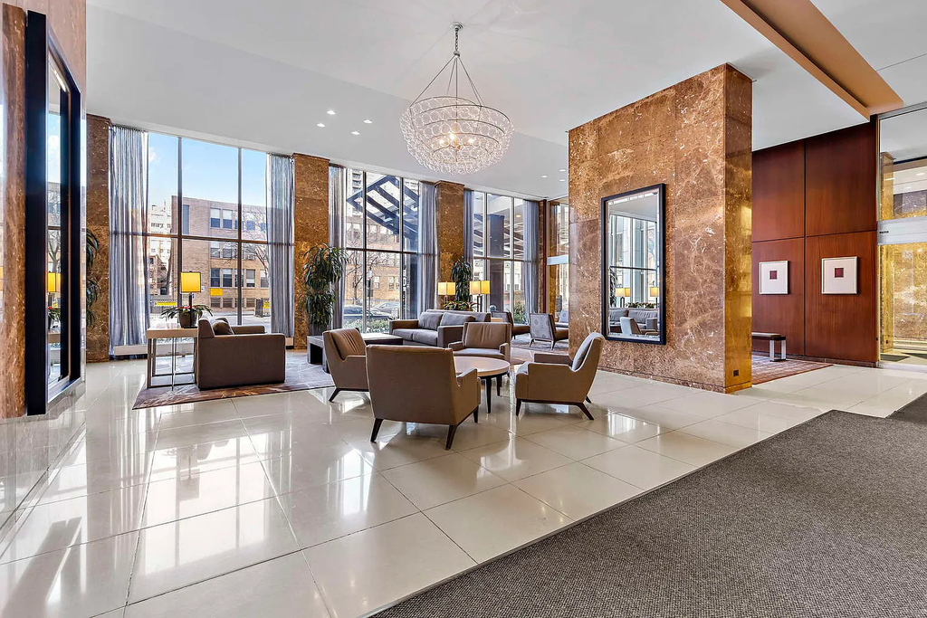 655 W Irving Park Road - Photo 3