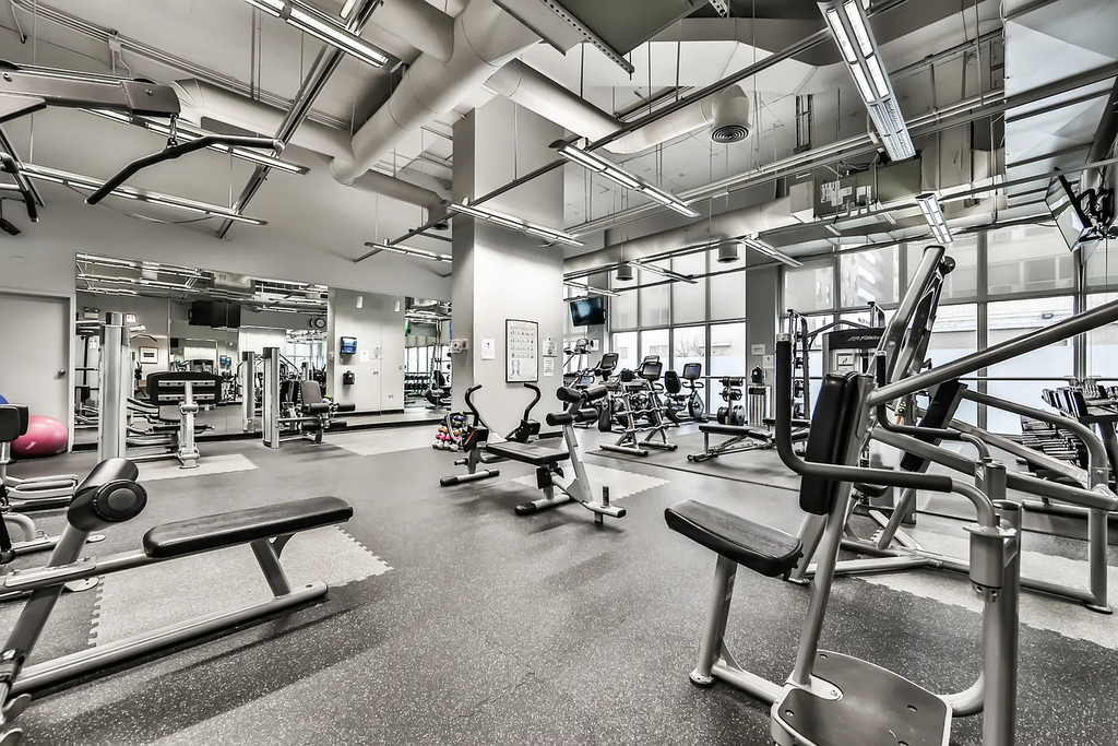 655 W Irving Park Road - Photo 26