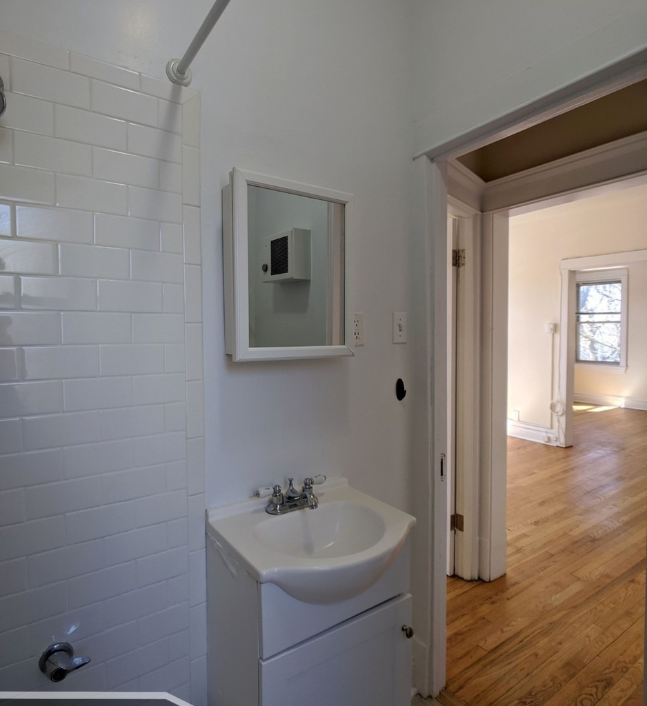2915 W George Street - Photo 9