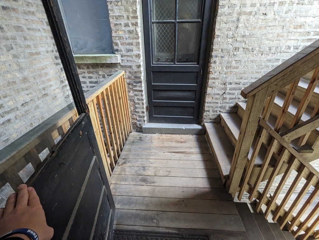 2526 N Kedzie Avenue - Photo 14