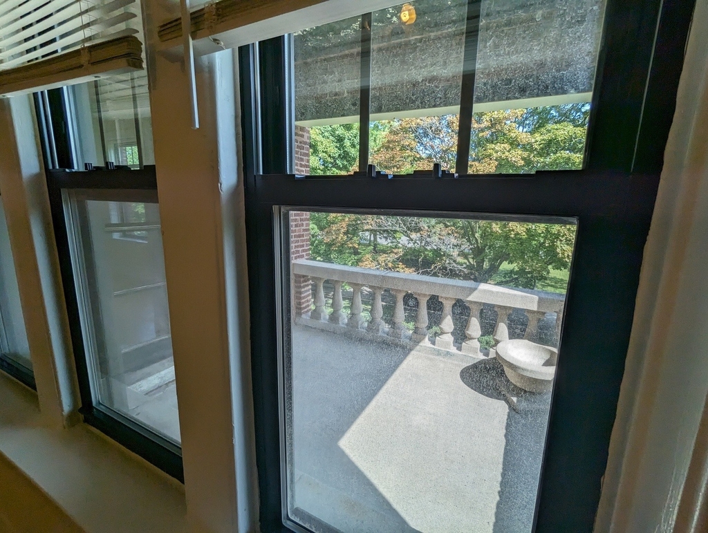 2526 N Kedzie Avenue - Photo 5