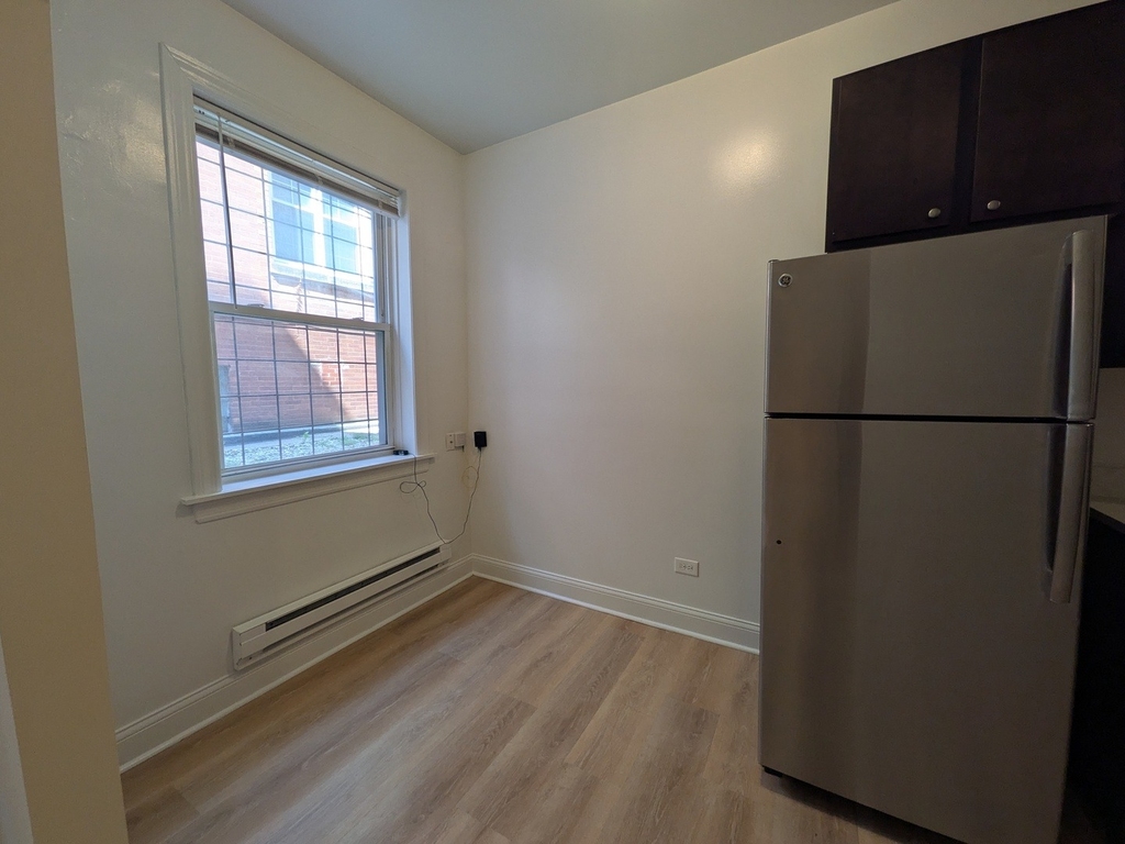 2936 W Palmer Street - Photo 3