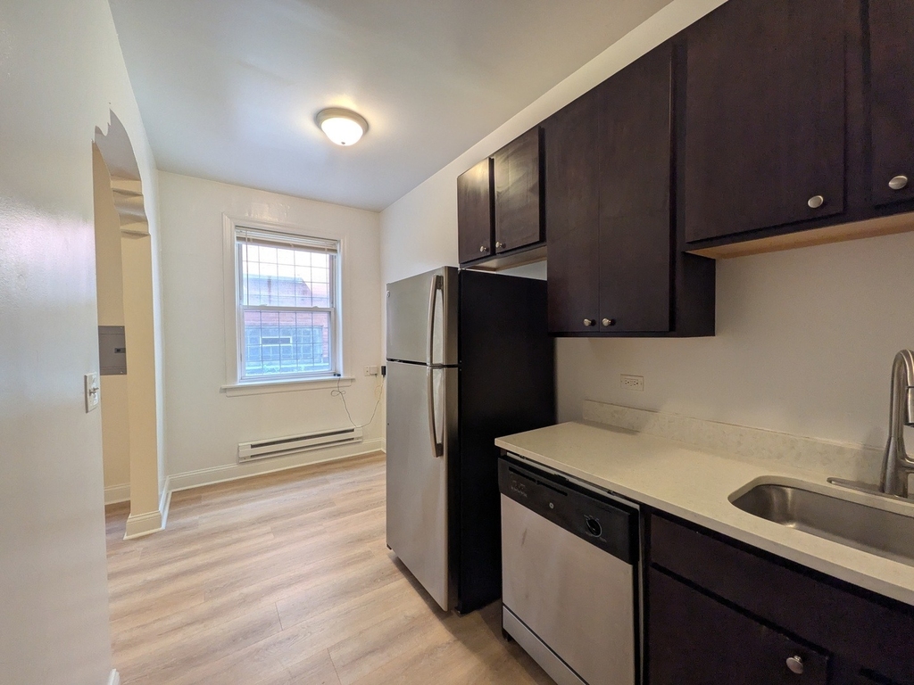 2936 W Palmer Street - Photo 5