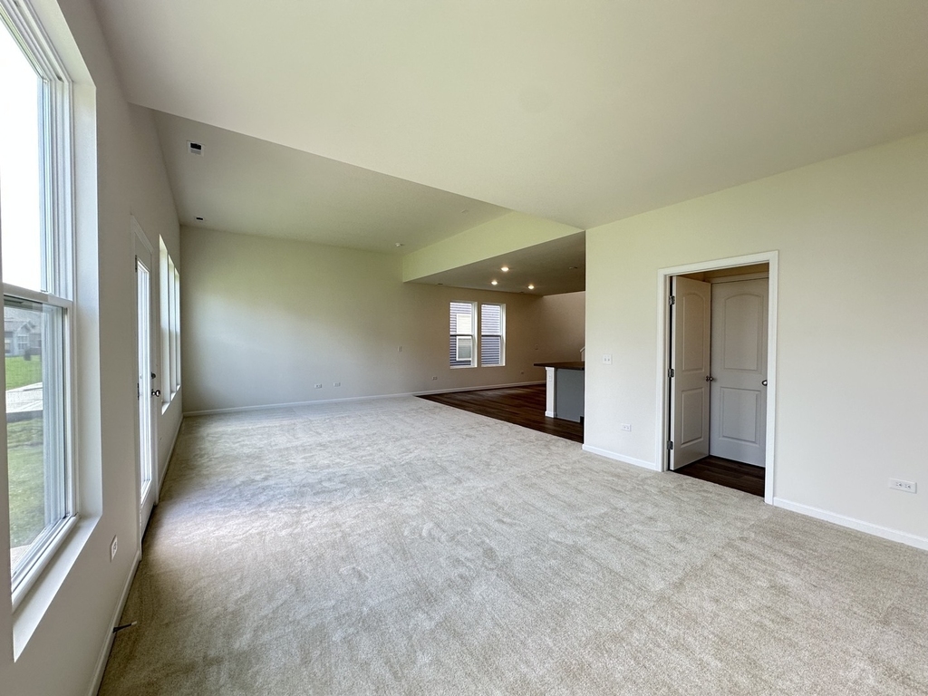 2656 Lawlor Lane - Photo 6