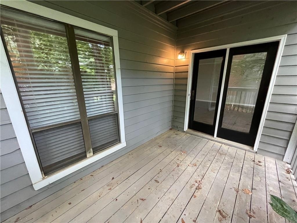 423 Warm Springs Circle - Photo 10