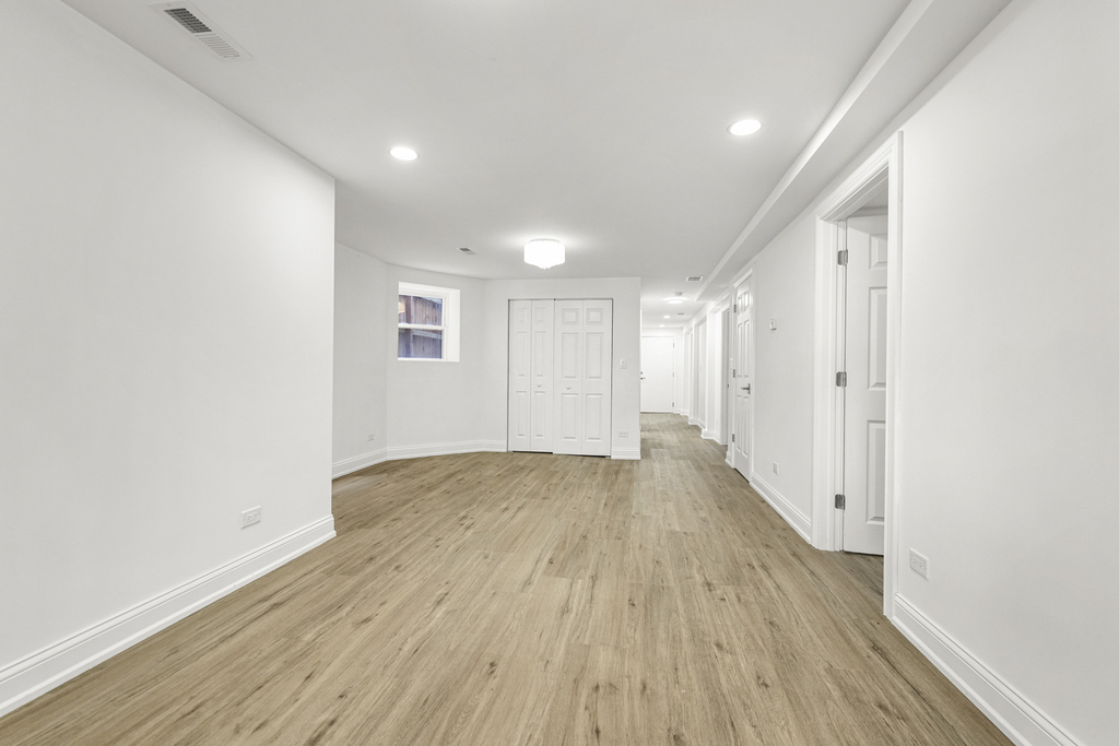 4751 W Monroe Street - Photo 1