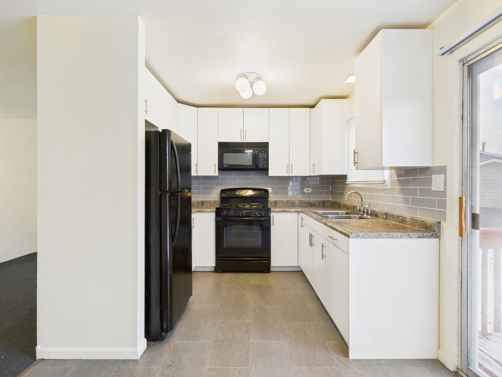 17681 Country Club Drive - Photo 6