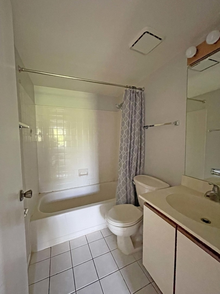238 Green Knoll Lane - Photo 14