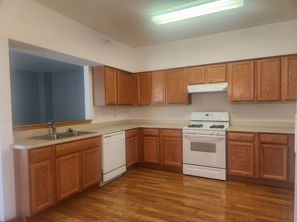16661 Liberty Circle - Photo 1