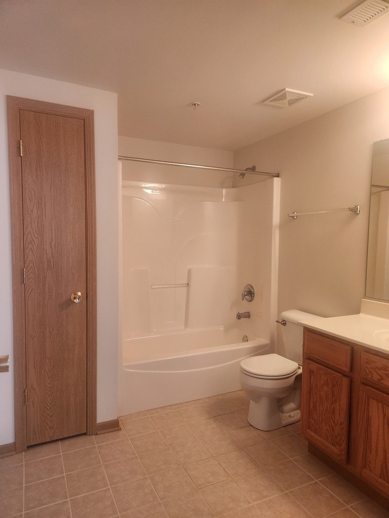 16661 Liberty Circle - Photo 3